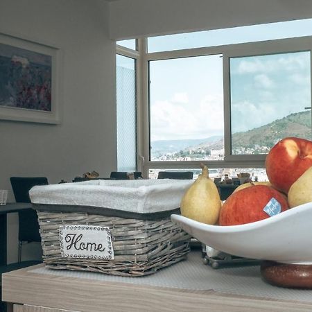 Guesthouse Aschenez Reggio di Calabria Buitenkant foto