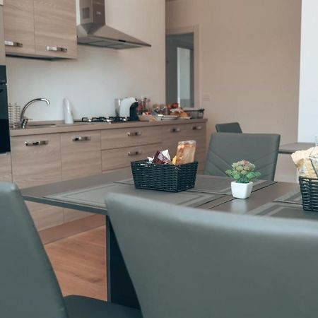 Guesthouse Aschenez Reggio di Calabria Buitenkant foto