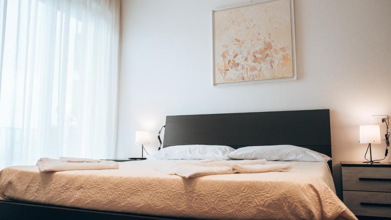 Guesthouse Aschenez Reggio di Calabria Buitenkant foto