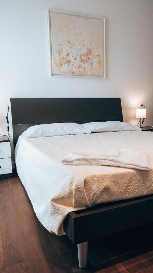 Guesthouse Aschenez Reggio di Calabria Buitenkant foto