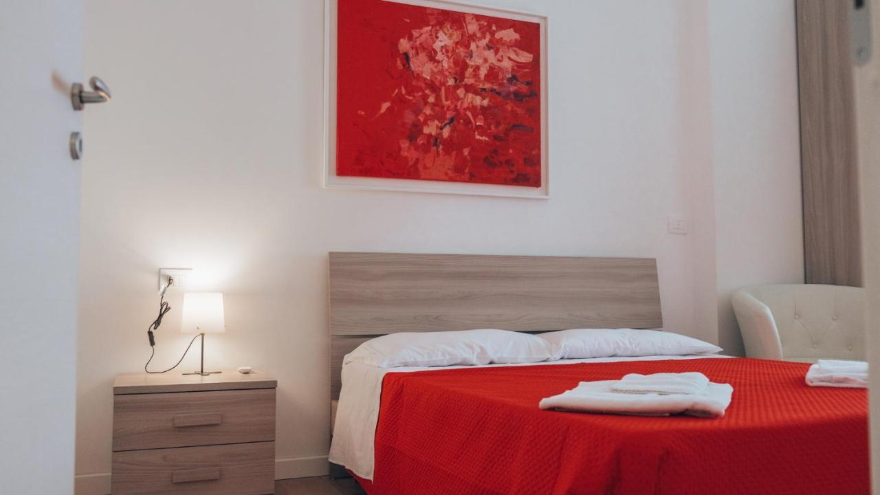 Guesthouse Aschenez Reggio di Calabria Buitenkant foto